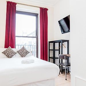 Kamer met een King Size Bed
